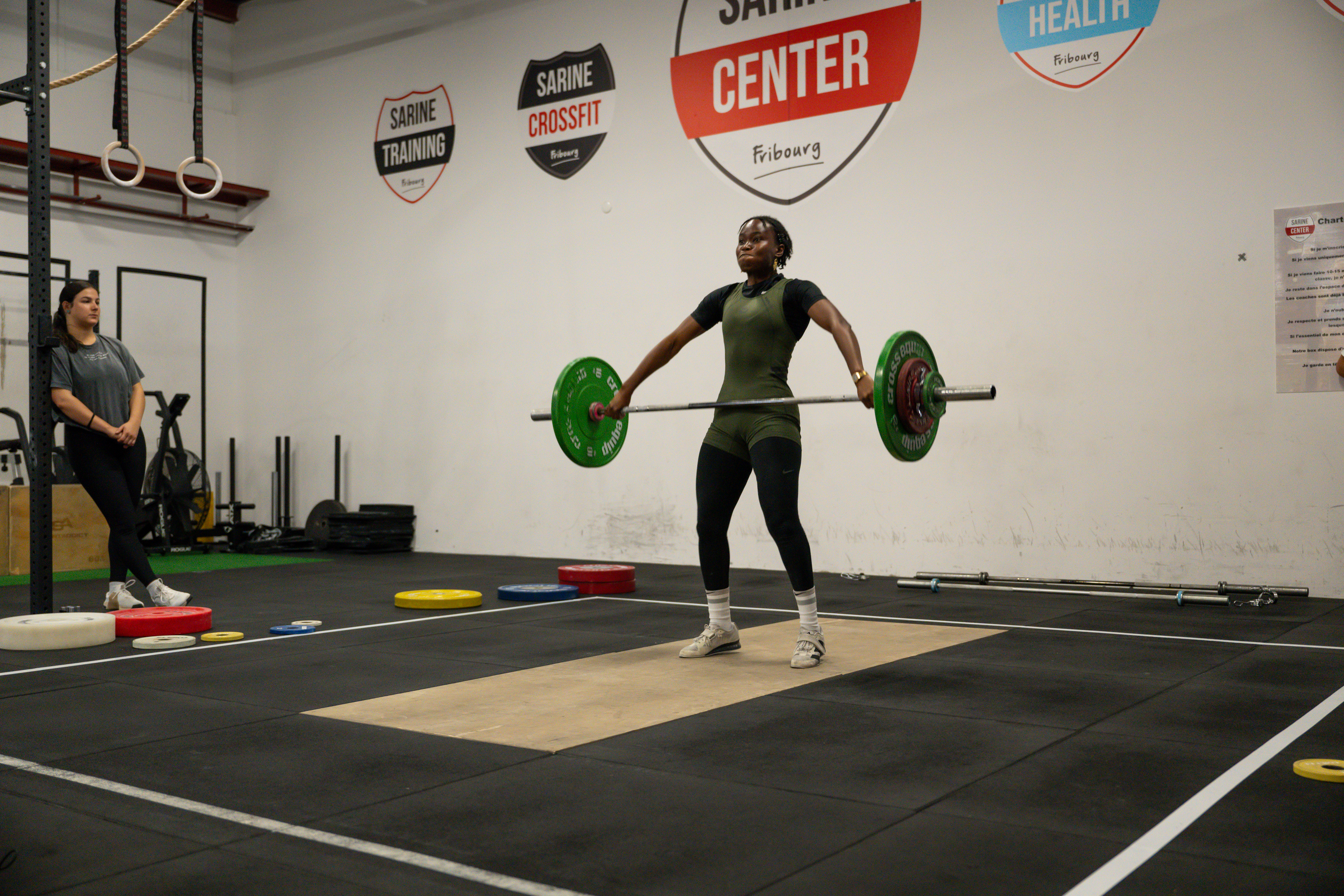 20241109 sarine barbel compete 080 DSC 5071