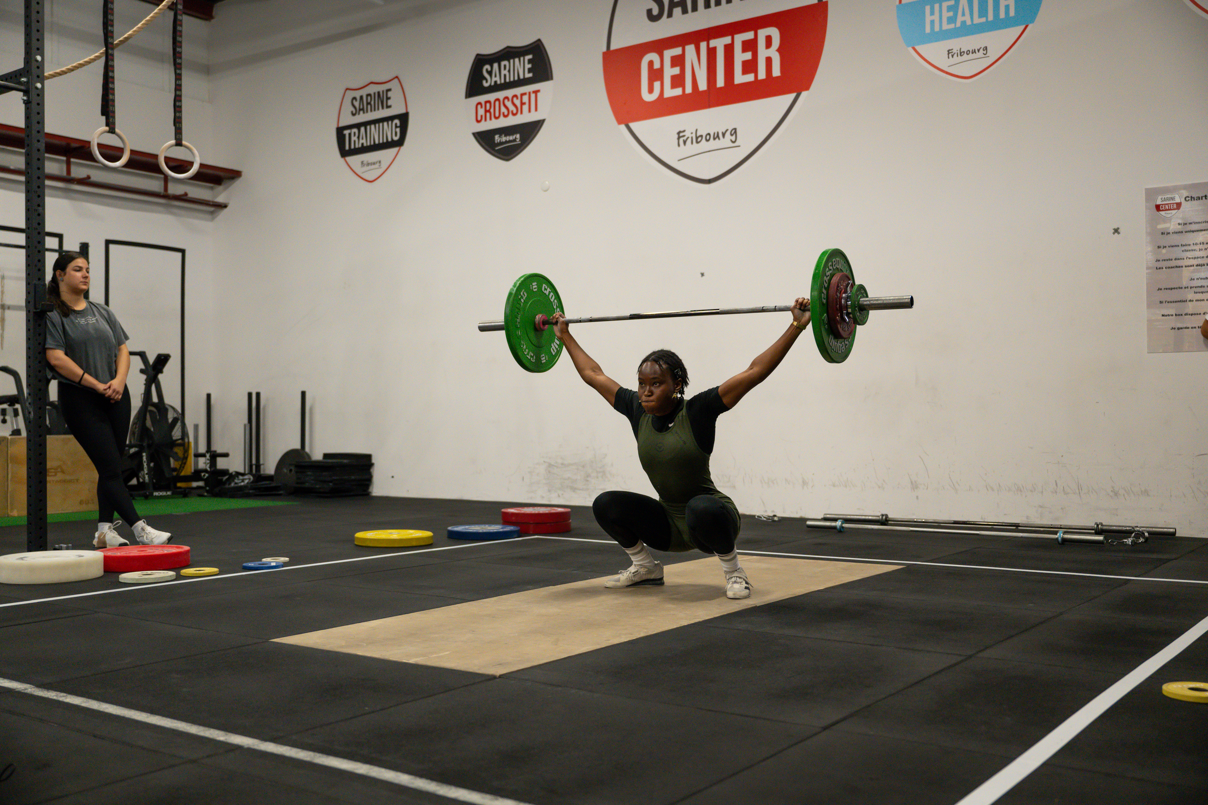 20241109 sarine barbel compete 081 DSC 5084