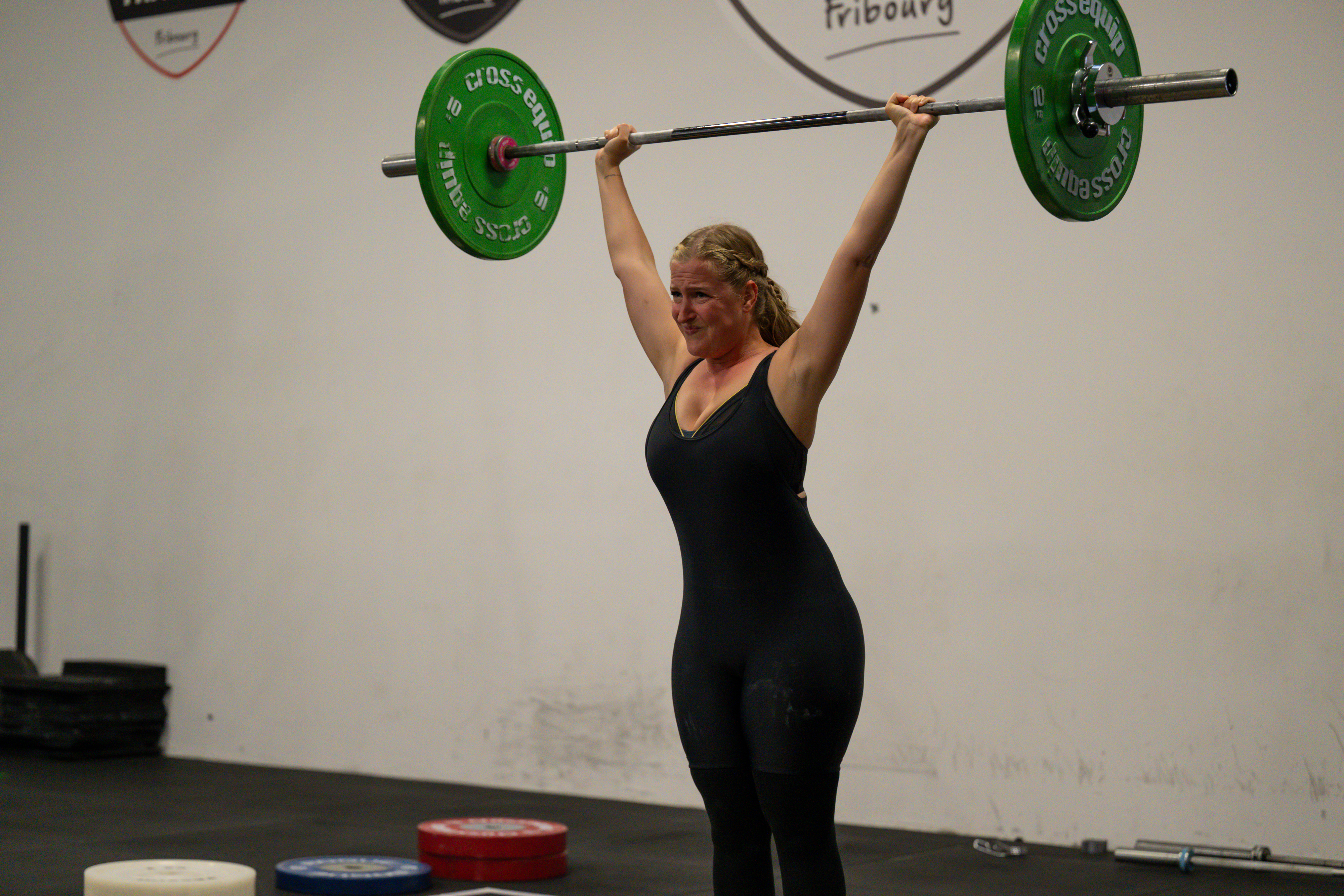 20241109 sarine barbel compete 138 DSC 8978